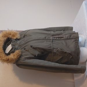 EXPRESS cold weather jacket, with hood. Size M. Pre-owned like new condition.